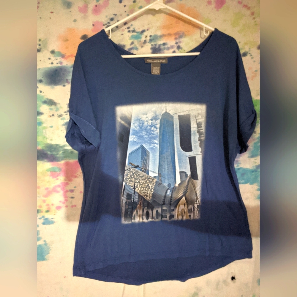 Ladies T-shirt